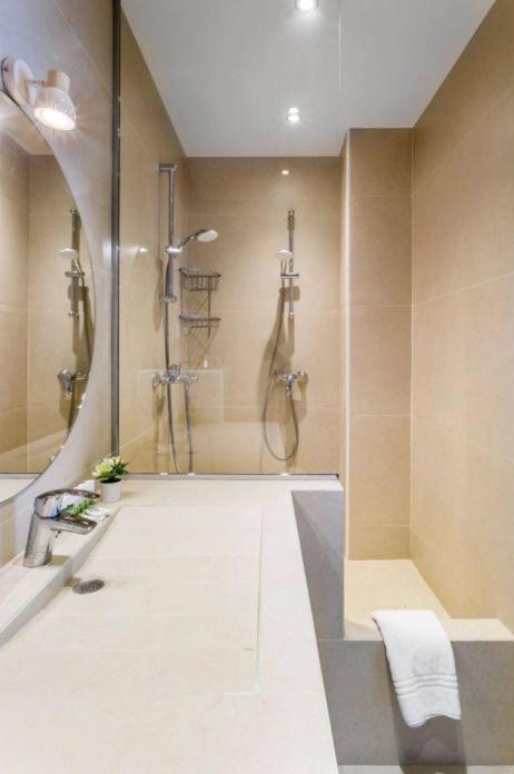 Picasso, Rue Debelleyme 4 Places باريس المظهر الخارجي الصورة